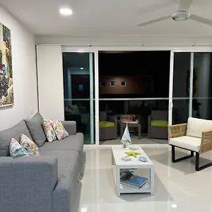 Hermoso En La Mejor Zona De La Ciudad , Cartagena Colombia
